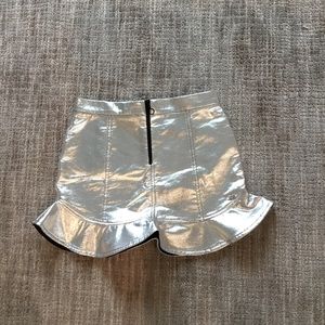 New Leitmotiv metallic silver skirt